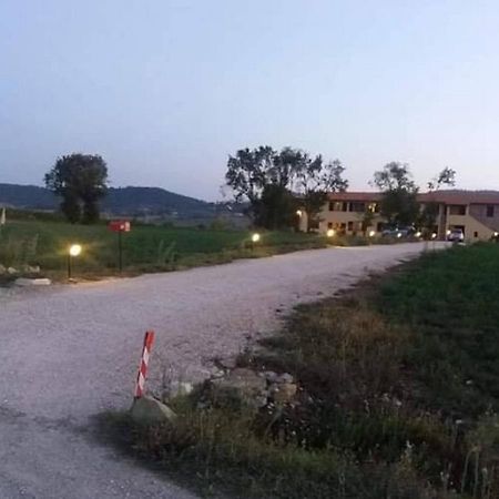 La Sosta Di Braccio Villa Macchie  Bagian luar foto
